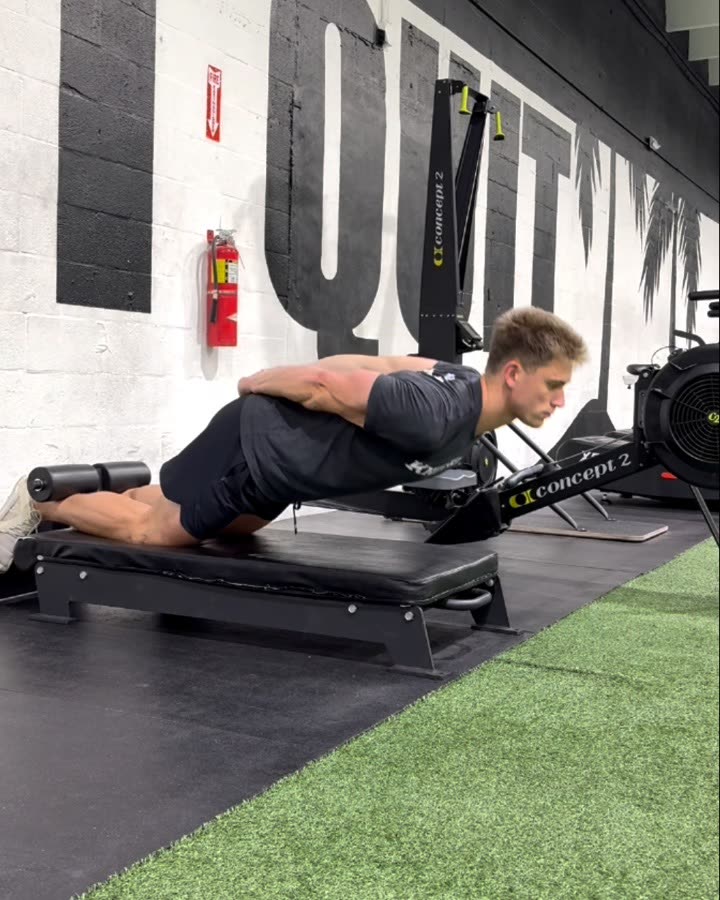 Matthew Maloney doing knee rehab in the gym